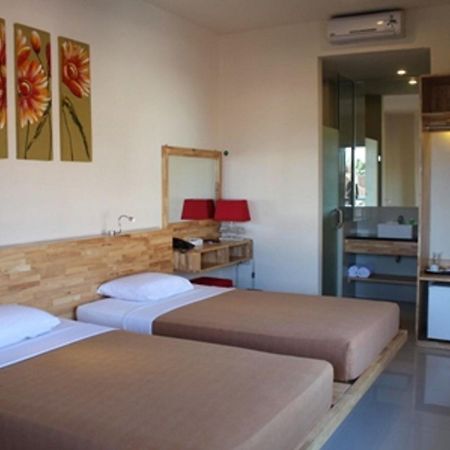 Hotel Karthi Kuta Kuta Lombok Eksteriør bilde